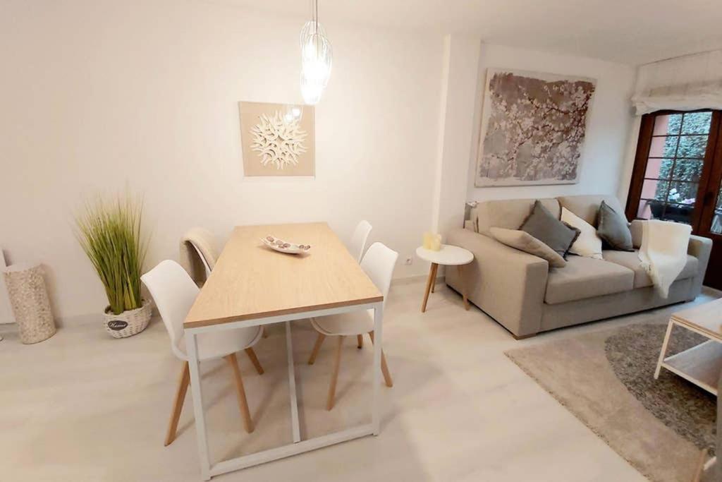 Appartement Nuevo-Casco Historico-Parking Gratuito. à Oviede Extérieur photo